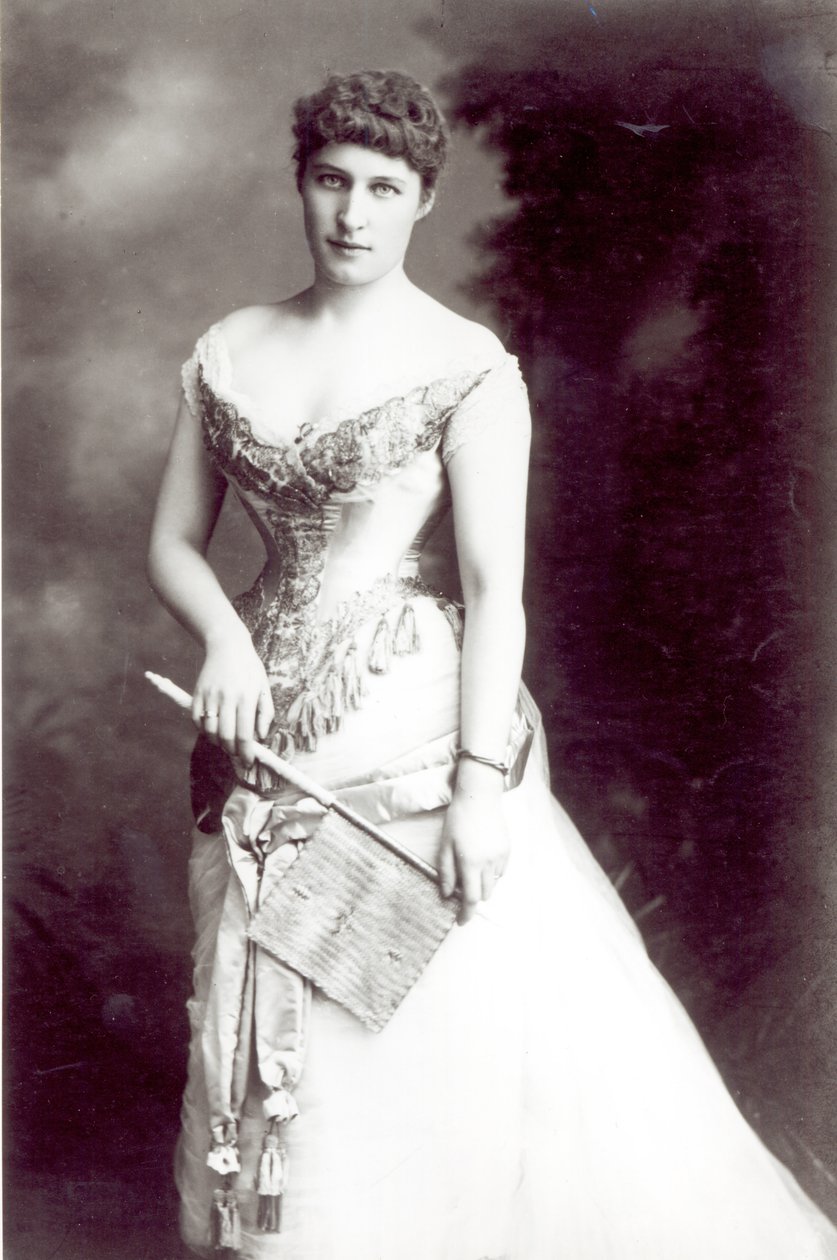 ليلي لانغتري (1853-1929) تؤدي في مسرح هايماركت في 15 ديسمبر 1881 بواسطة غير معروف