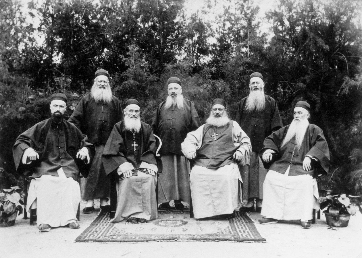 اليسوعيون من مهمة في الصين ، c.1900 بواسطة مصور فرنسي