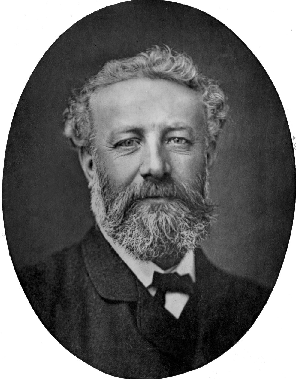 جول فيرن (1828-1905) روائي فرنسي بواسطة (1820 ـ 1910) نادر