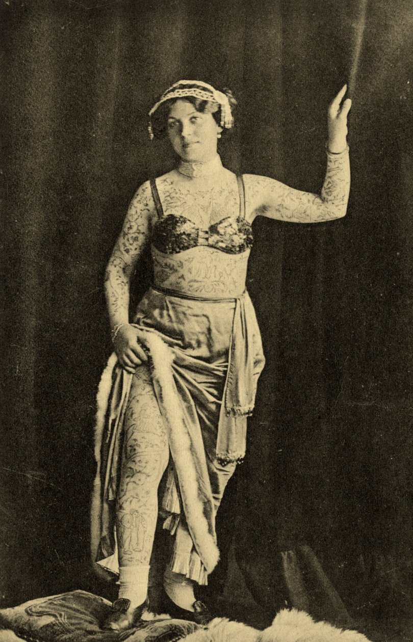 صورة مود ، السيدة الموشومة ، 1905 بواسطة غير معروف