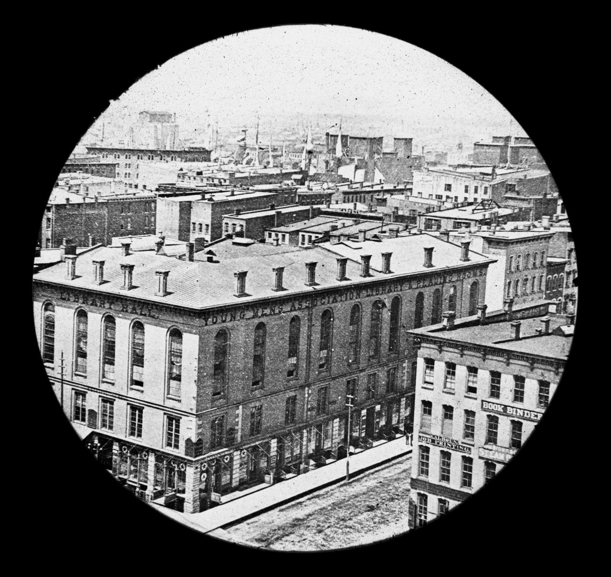 منظر شمالي غربي من المحكمة قبل حريق شيكاغو عام 1871 بواسطة مصور أمريكي