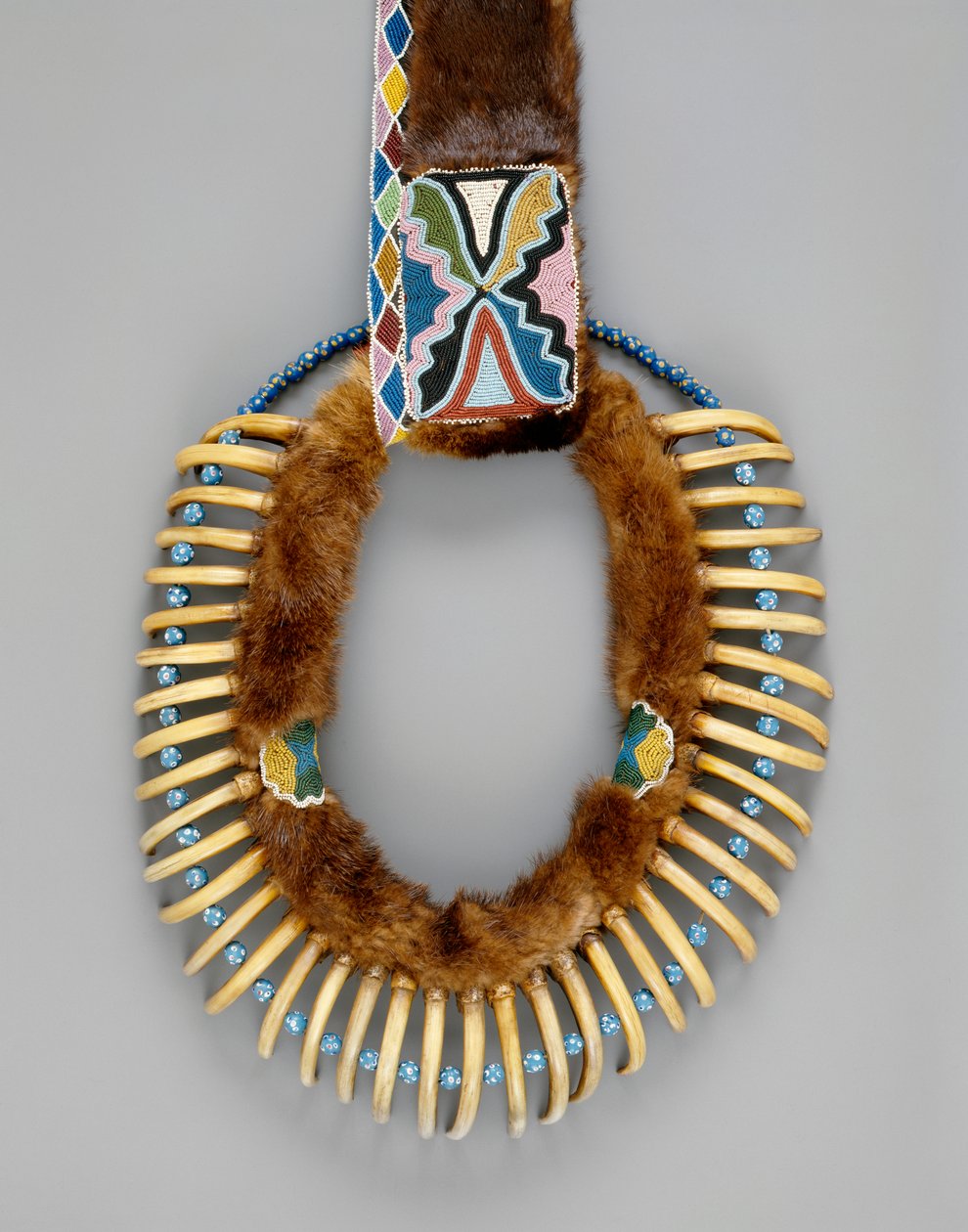 عقد مخلب الدب ، Mesquakie ، c.1835 بواسطة المدرسة الأمريكية