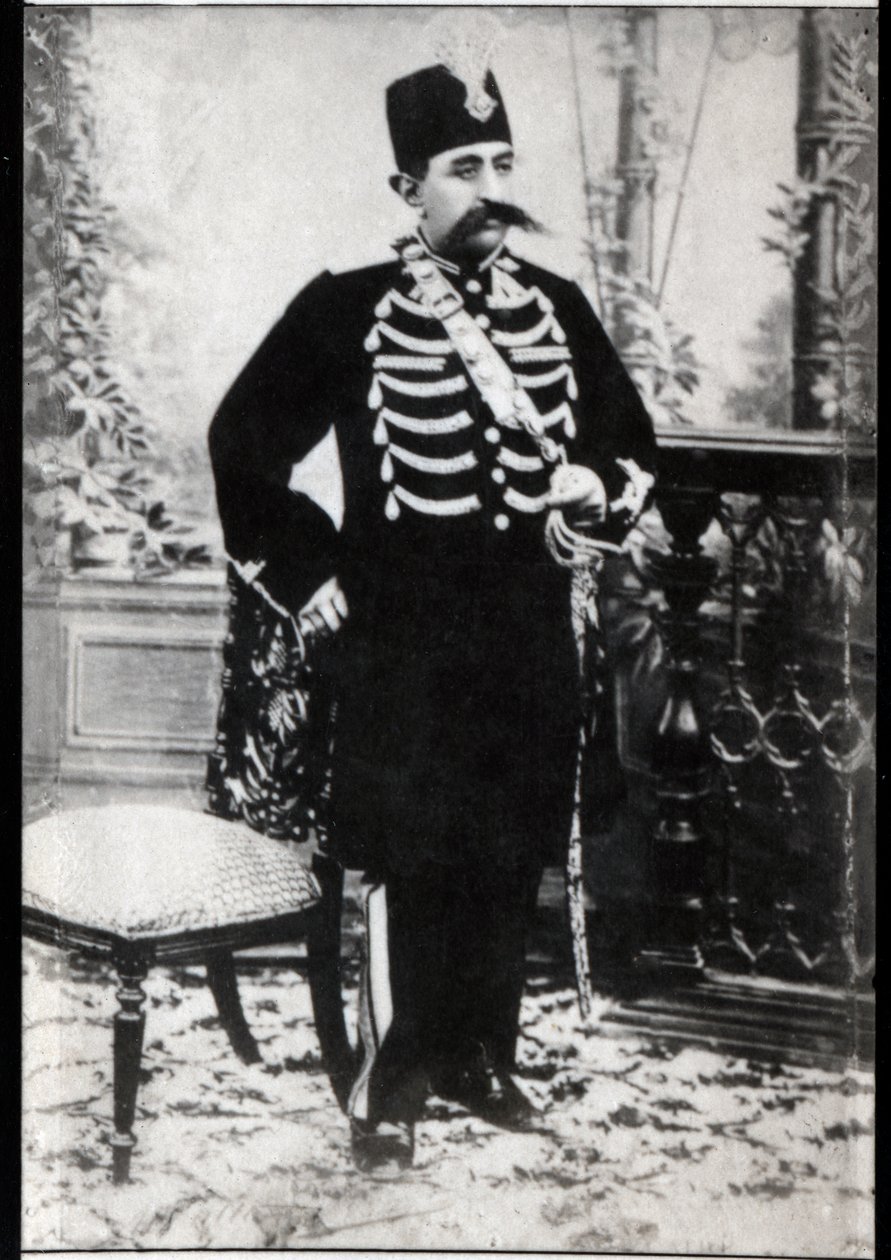 Portrait of Mozaffar ad Din (1853-1907), Qajarid Shah of Persia. بواسطة مصور فرنسي