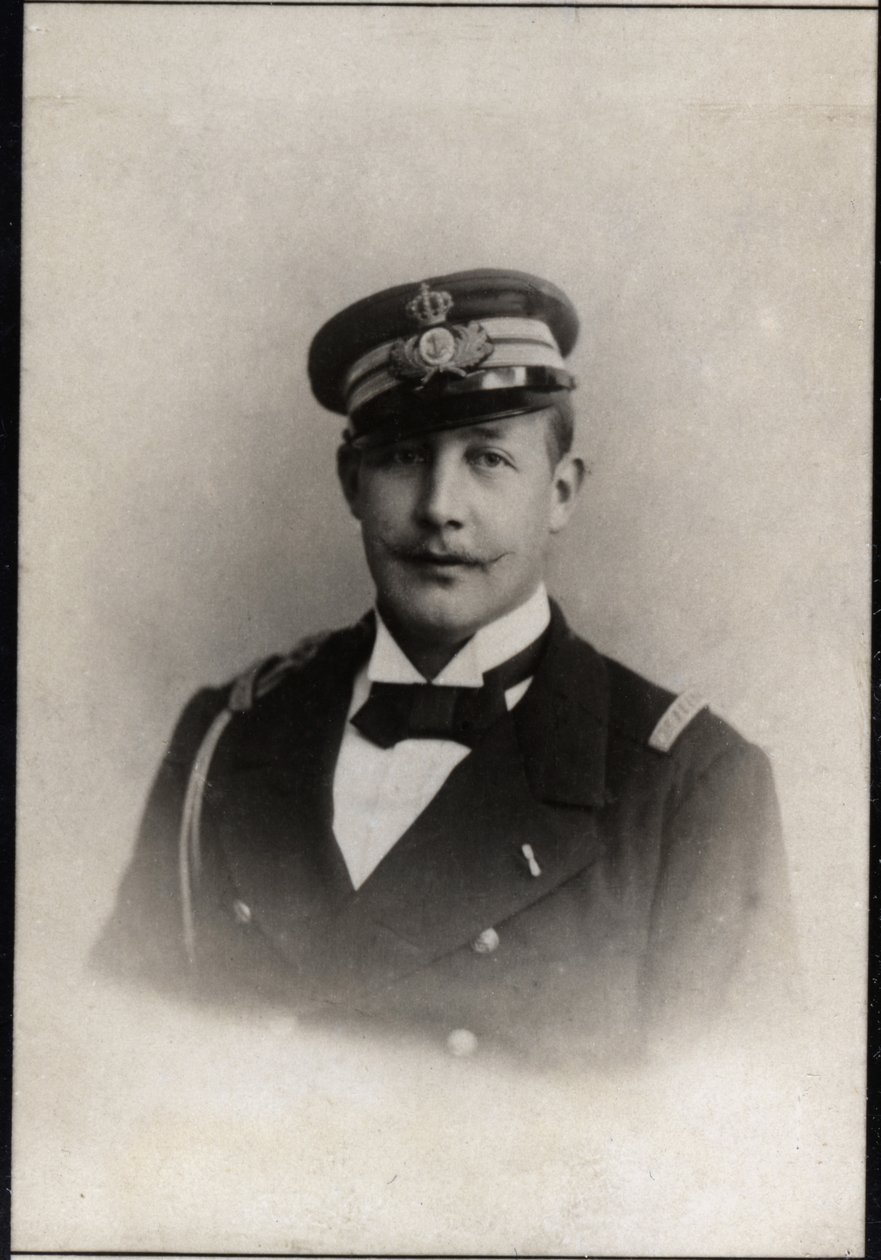 صورة للأمير جورج من اليونان والدنمارك (1869-1957). بواسطة مصور فرنسي