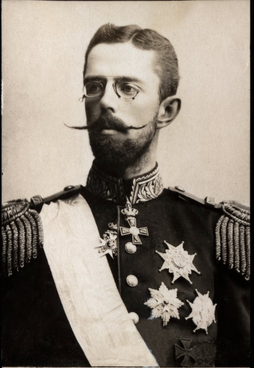صورة للأمير السويدى جوستاف (1858-1950). بواسطة مصور فرنسي