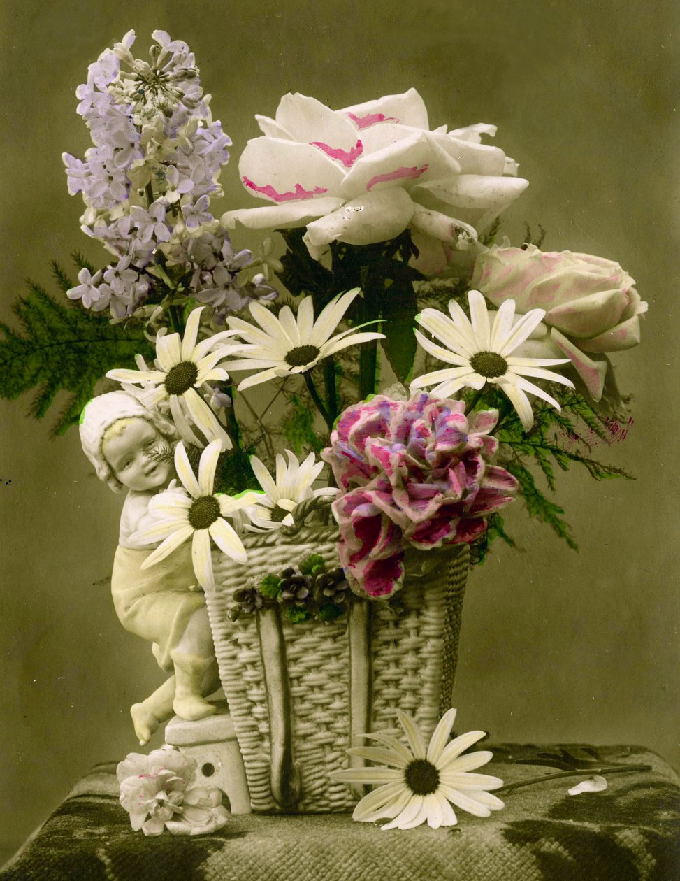سلة الزهور c.1898 (صورة ملونة يدوياً) بواسطة المدرسة الفرنسية