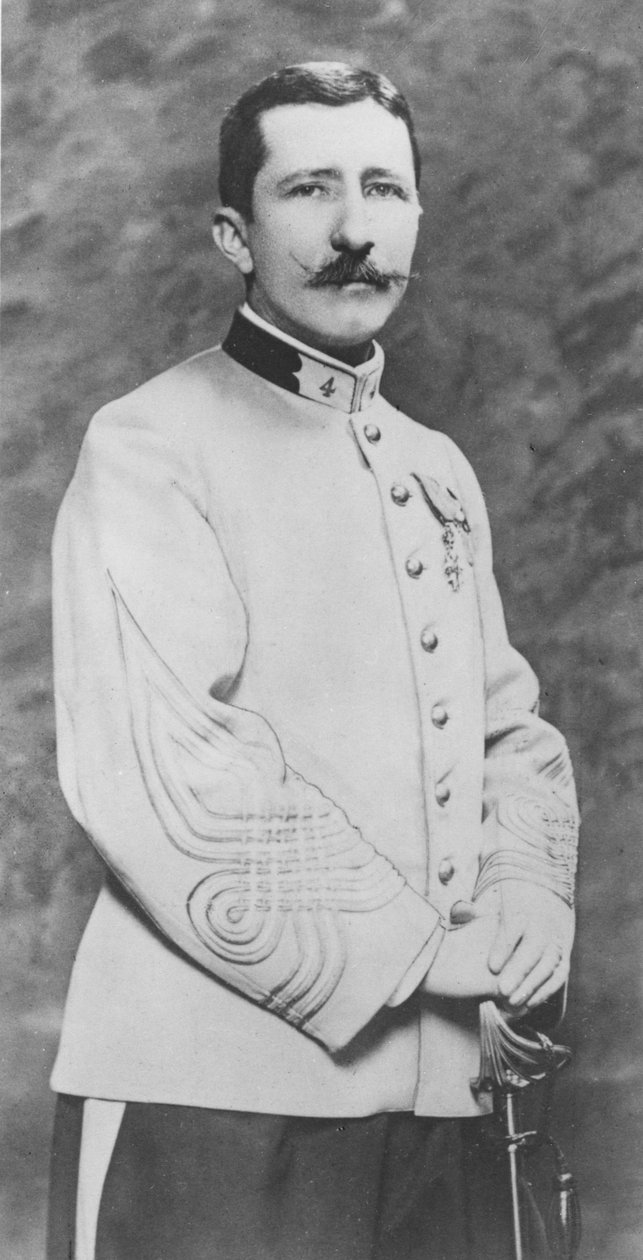 صورة العقيد جورج بيكوارت بالزي الرسمي بواسطة A. Gerschel
