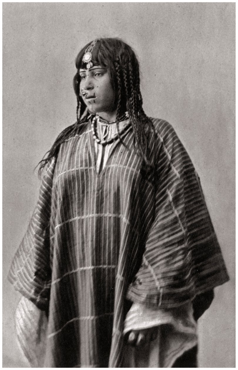 زوجة بدوية ، العراق ، 1925. بواسطة كريم