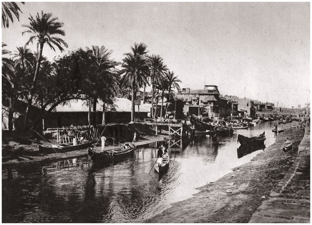 خور أشر يؤدي إلى شط العرب ، البصرة ، العراق ، 1925. بواسطة كريم