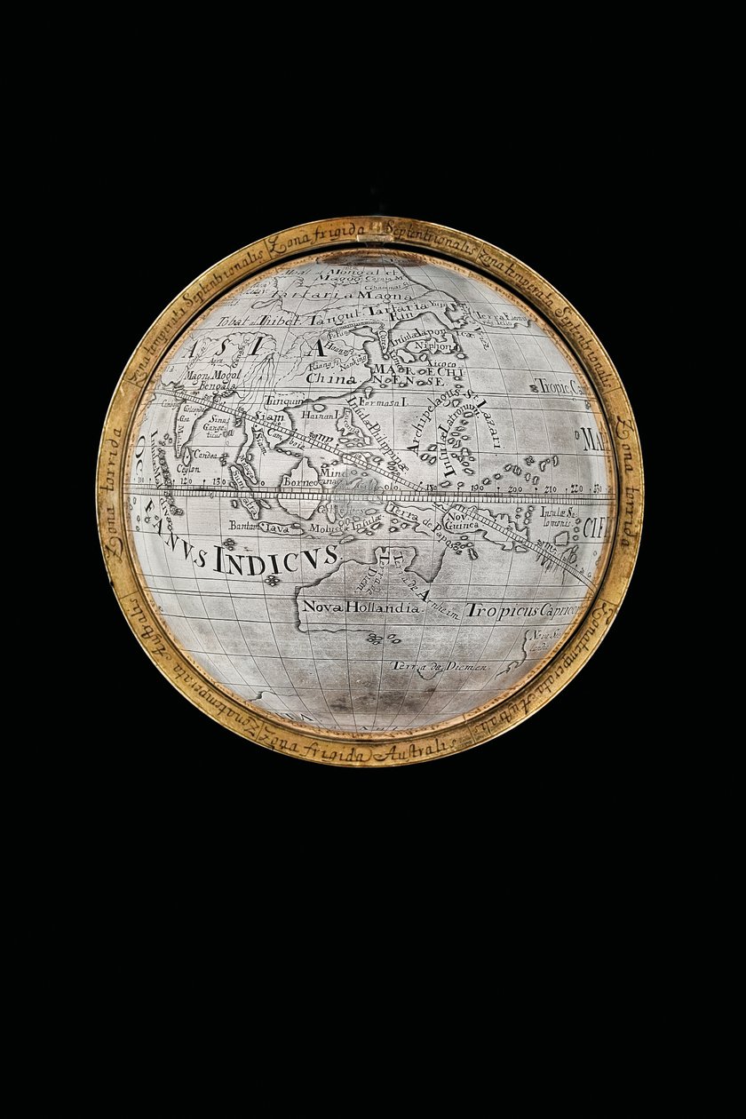 اثنين من الكرات الأرضية والسماوية استثنائية ، بدعم من هرقل وأطلس ، أوغسبورغ ، 1697-99 بواسطة إبراهيم درينتويت