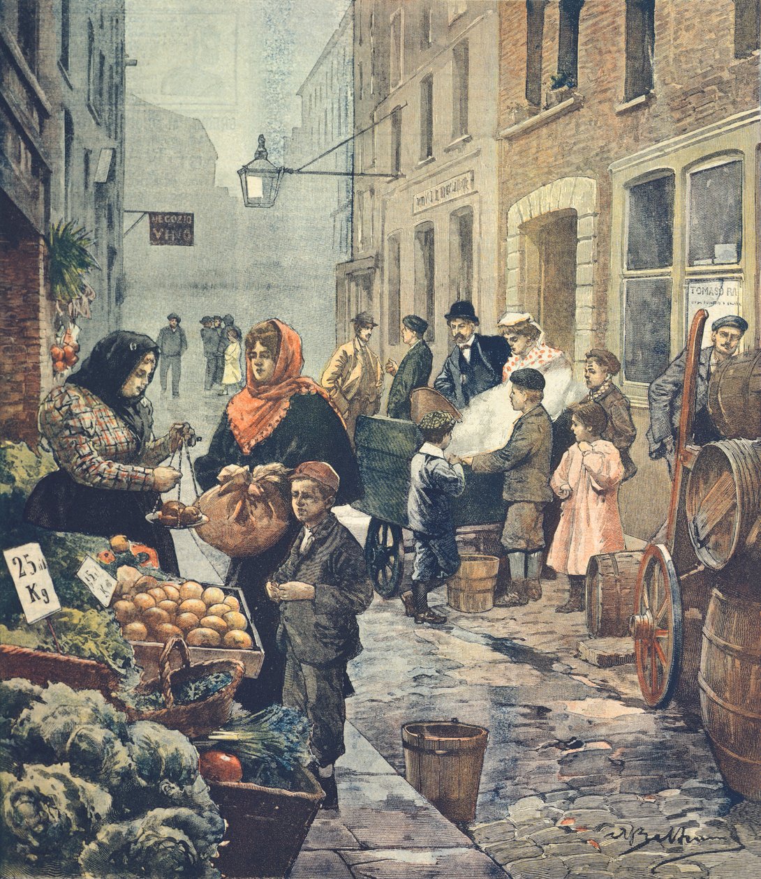 One of the most characteristic streets of the Italian Quarter, Soffron Hill, London, by Achille Beltrame (1871-1945) from La Domenica del Corriere بواسطة أخيل بيلترام