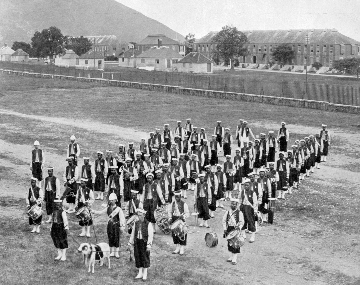 فرقة الهند الغربية ، Up-Park-Camp ، جامايكا ، c1905 بواسطة أدولف دوبيرلي وابنه