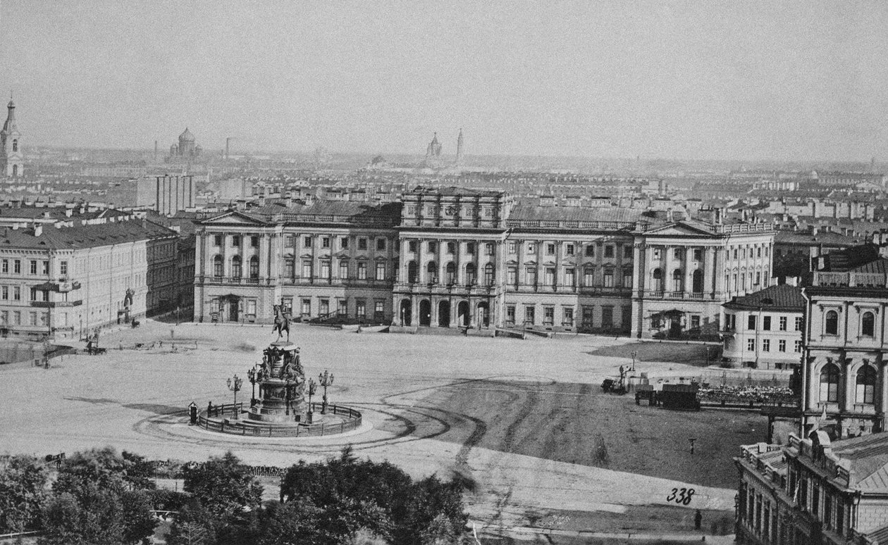 قصر ماريانسكي ماري ماري في ساحة سانت إيزاكس في سانت بطرسبرغ ، 1870 بواسطة ألبرت فيليش