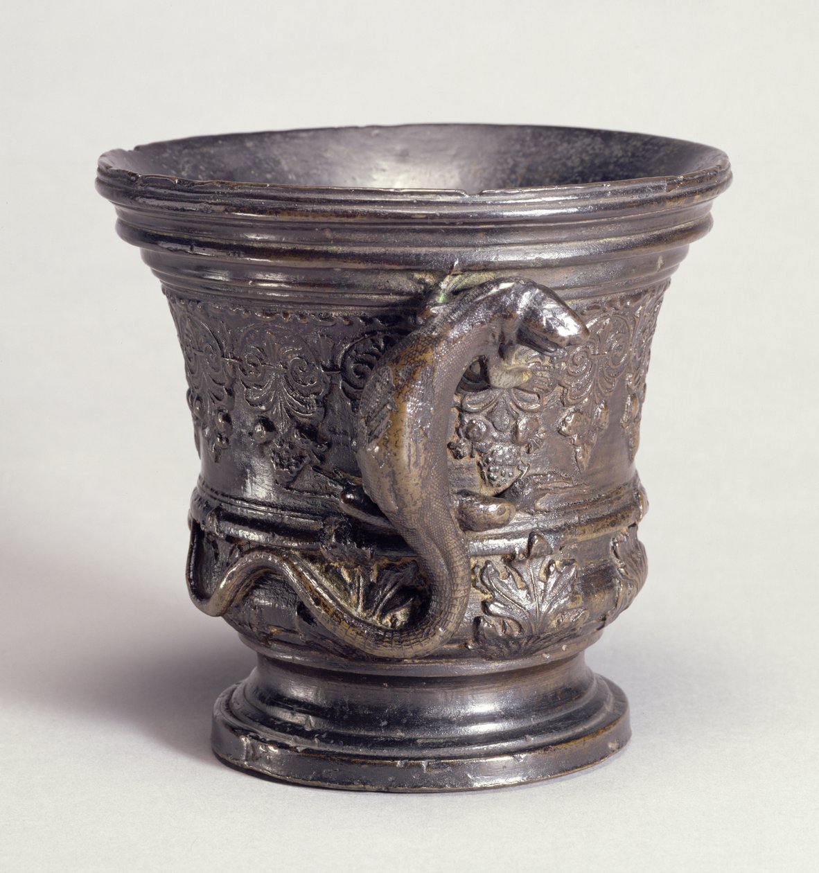 مدفع هاون بمقبض على شكل سحلية ، c.1500 (برونزي) بواسطة اليساندرو ليوباردي