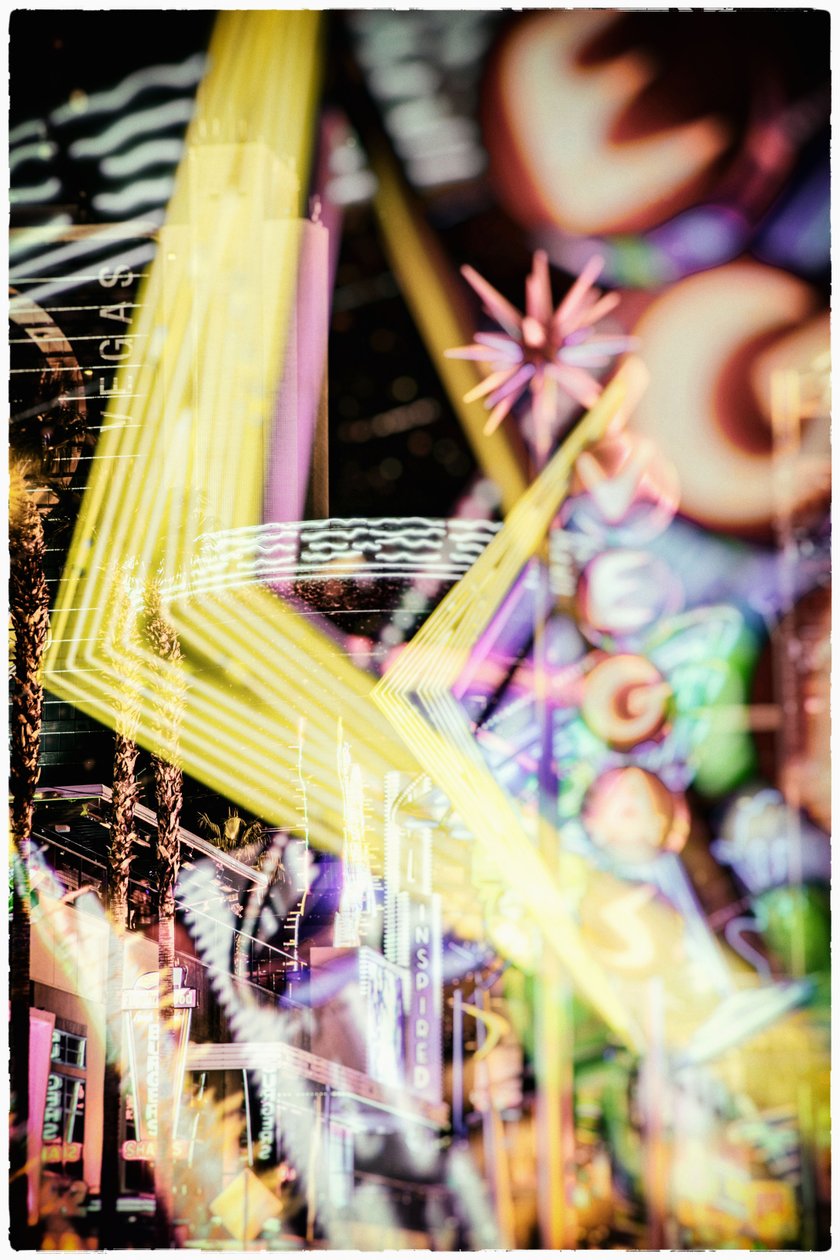  بواسطة أليكس كامينكر