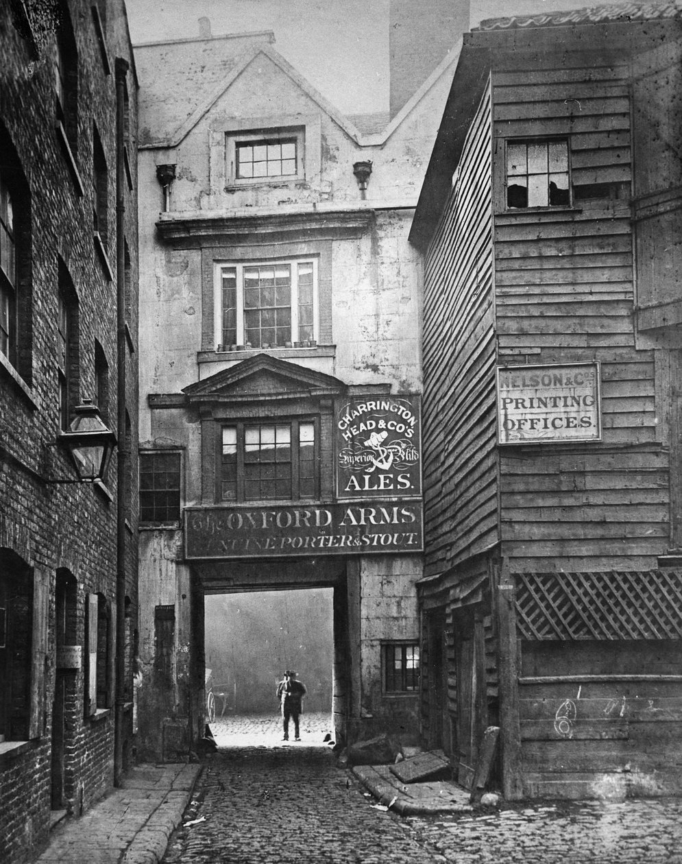 The Oxford Arms ، Warwick Lane ، 1875 بواسطة ألفريد وجون بول