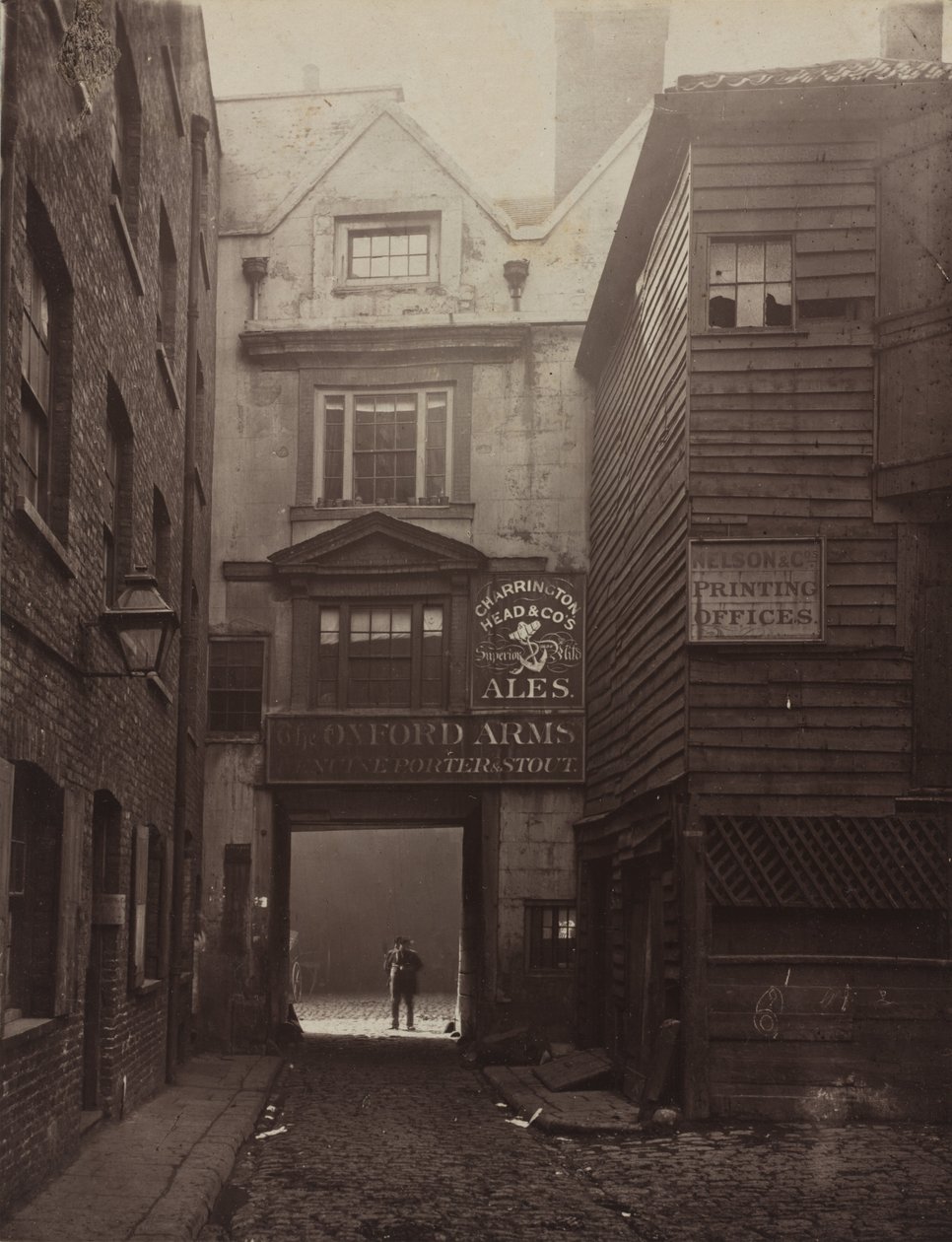 The Oxford Arms ، وارويك لين ، ١٨٧٥ بواسطة ألفريد بول