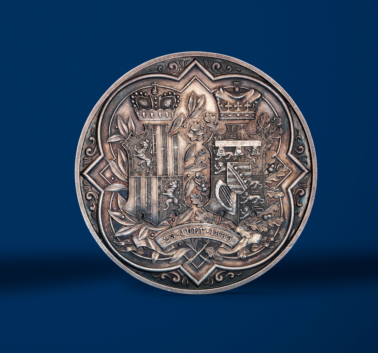 ميدالية ذكرى زواج الأميرة بياتريس والأمير هنري باتنبرج ، 1885 (فضي) (عكس 419673) بواسطة ألان ويون