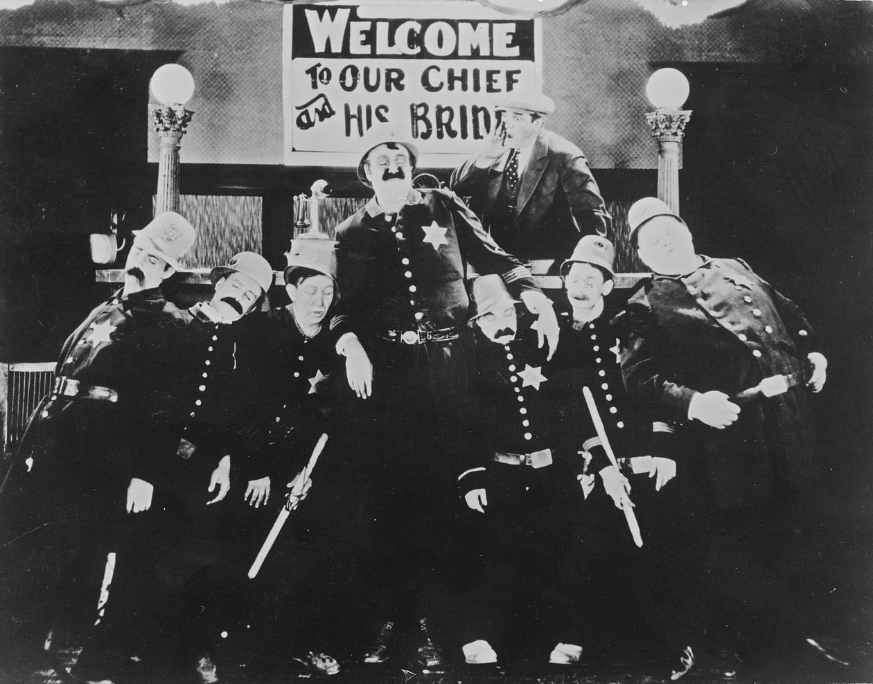 The Keystone Kops ، ج .1915 بواسطة مصور أمريكي