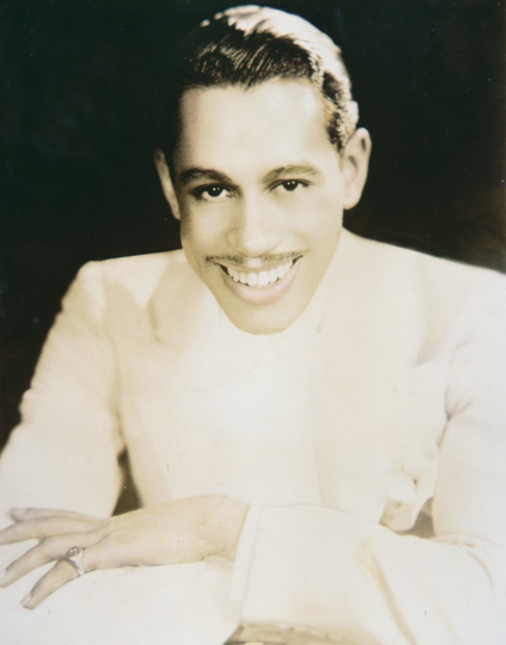 Cab Calloway (1907-94) (b/w photo) بواسطة مصور أمريكي