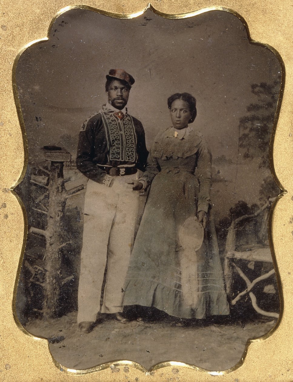 رجل الإطفاء والعروس ، حوالي عام 1860 (من نوع ربع لوحة ملون ، ملون يدويًا مع إبرازات مذهبة ، جلد) بواسطة مصور أمريكي