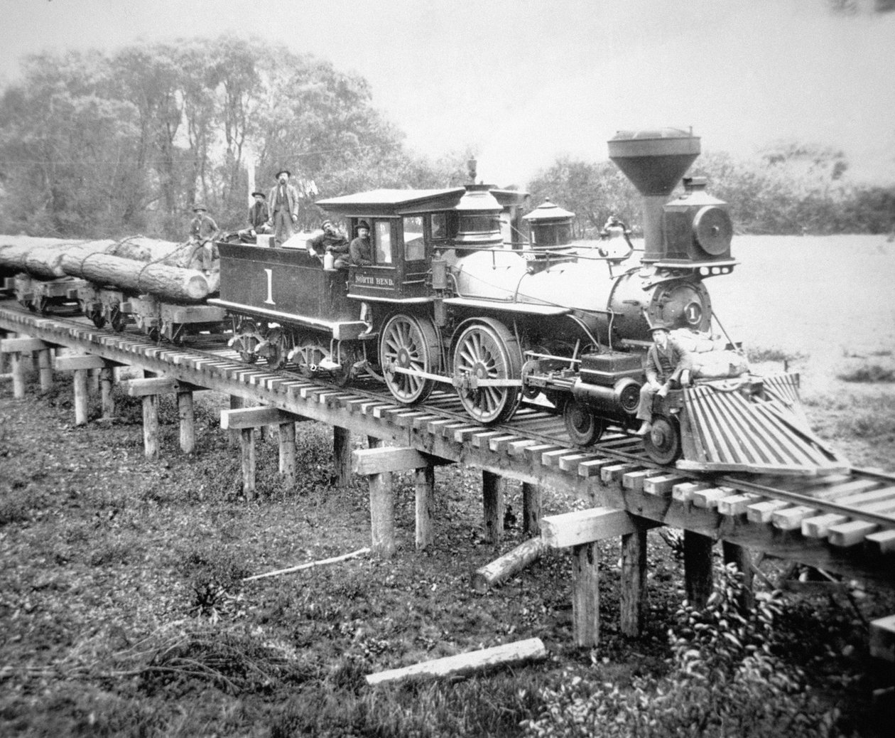 Freight Train, Coss County, Oregon, c.1880 (b/w photo) بواسطة مصور أمريكي