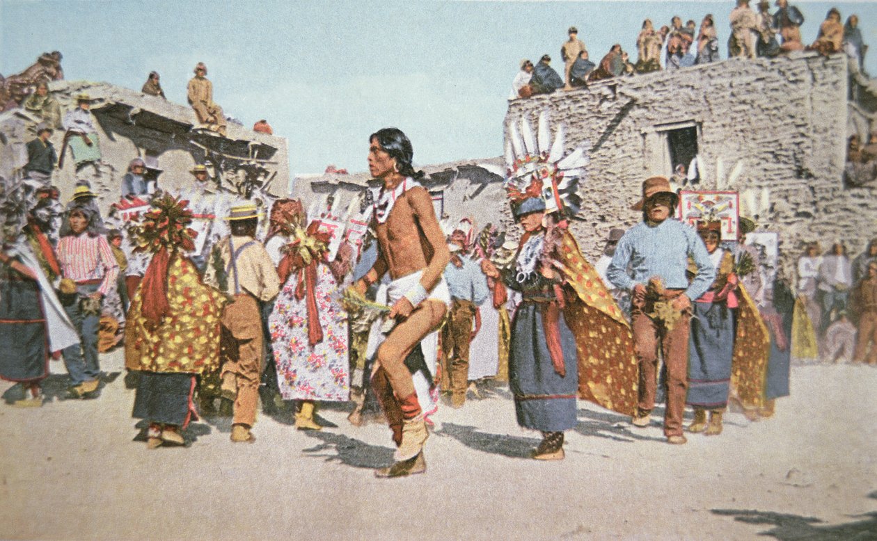 Harvest Dance بواسطة مصور أمريكي