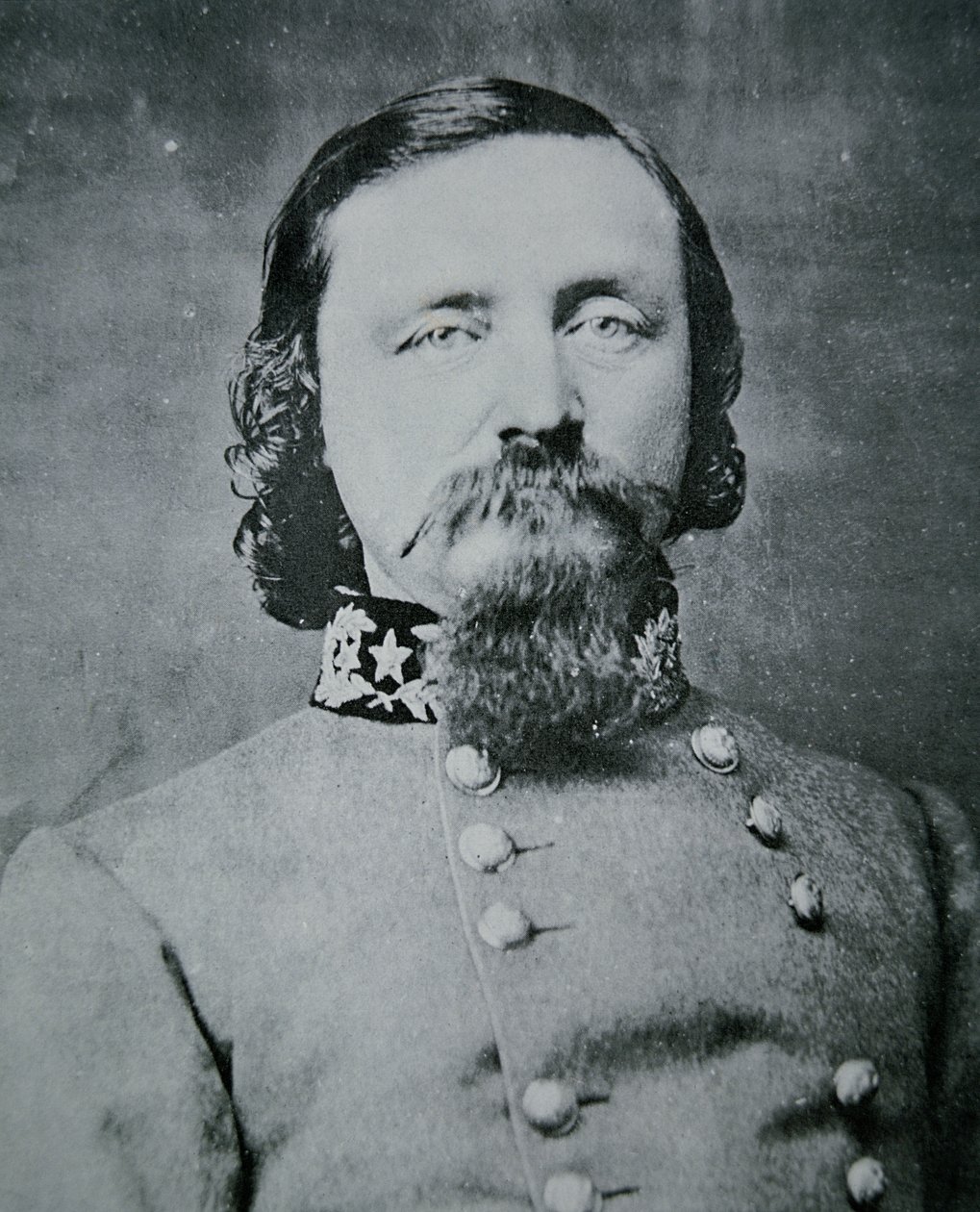 Portrait of General George Pickett (b/w photo) بواسطة مصور أمريكي