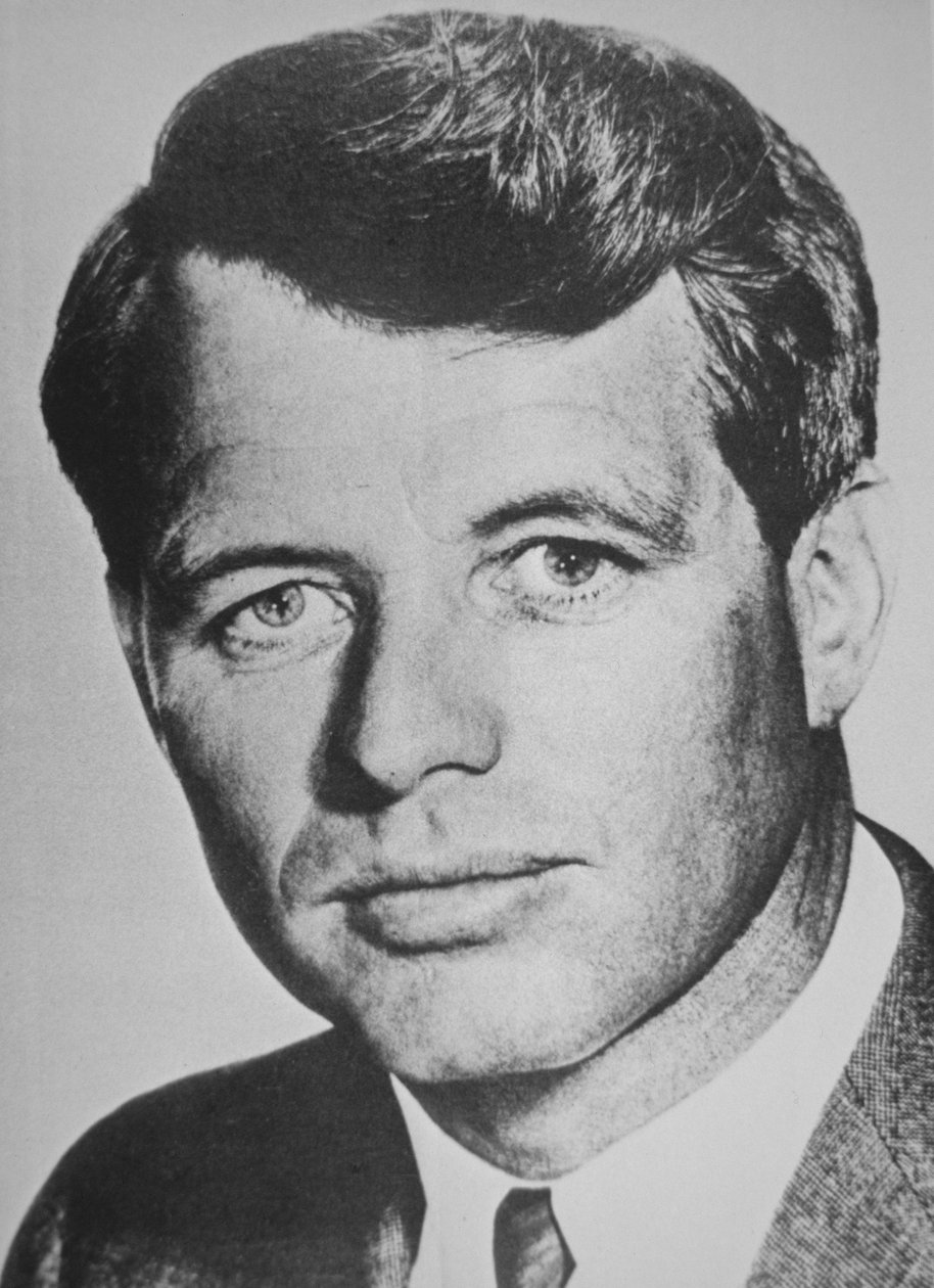 Robert F. Kennedy (b/w photo) بواسطة مصور أمريكي