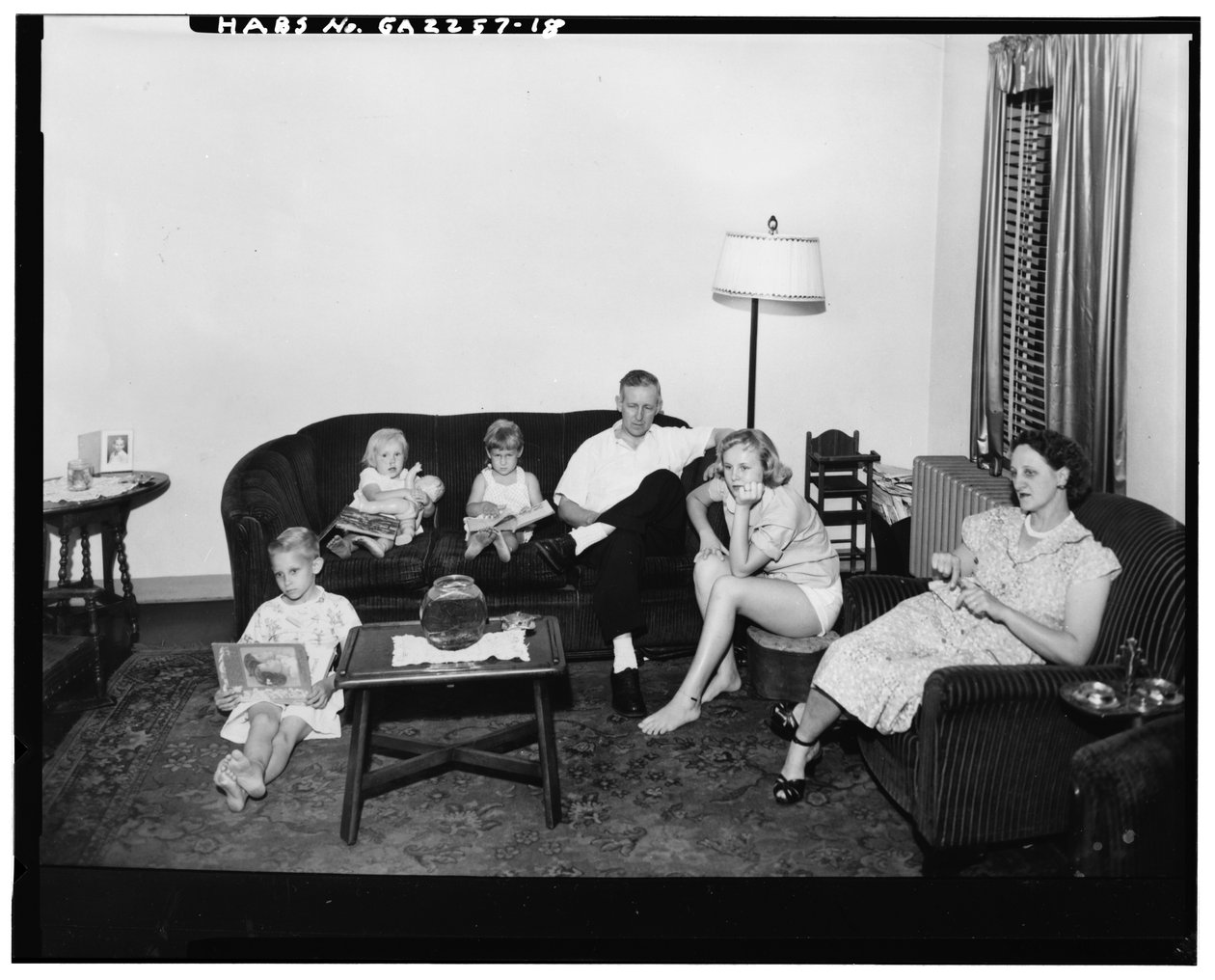 Techwood Homes (Public Housing) ، يحدها North Avenue ، Parker Street ، William Street & Lovejoy Street ، Atlanta ، Fulton County ، GA ، c1940 (b / w photo) بواسطة مصور أمريكي