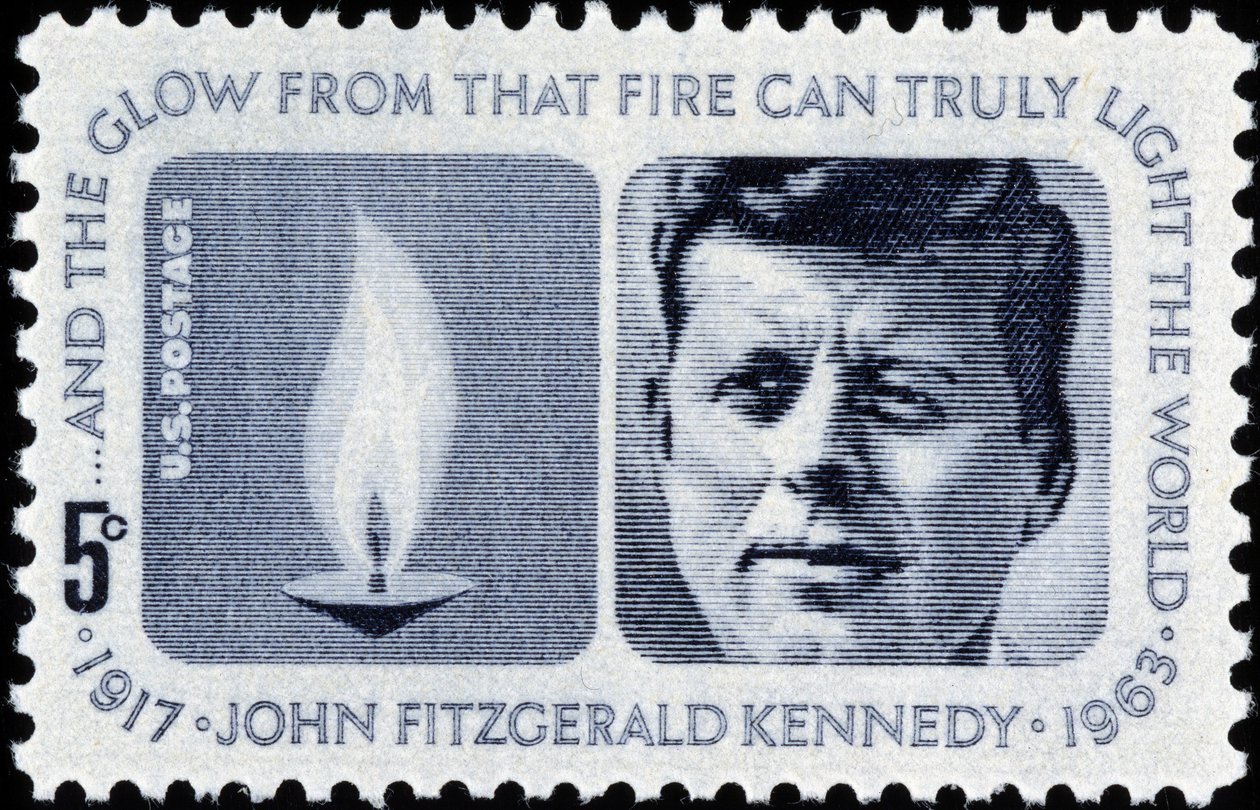 American stamp on John Fitzgerald Kennedy بواسطة المدرسة الأمريكية