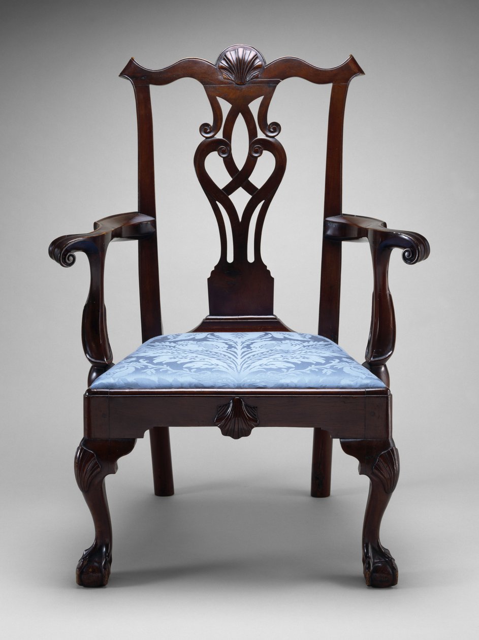 كرسي بذراعين ، ج. 1760-1790 (الجوز الأسود ؛ الصنوبر الأصفر الجنوبي) بواسطة المدرسة الأمريكية