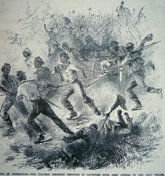 تجلب القوات السوداء من جيش الاتحاد البنادق التي تم أسرها أثناء حصار بطرسبورغ (1864-65) (ليتو) بواسطة المدرسة الأمريكية