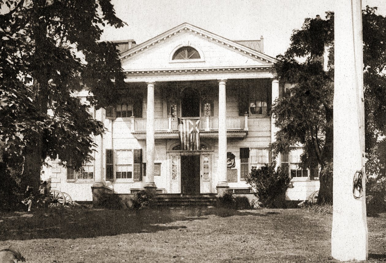 The Morris-Jumel Mansion، New York City، 1915 (sepia tone intaglio gravure) بواسطة المدرسة الأمريكية