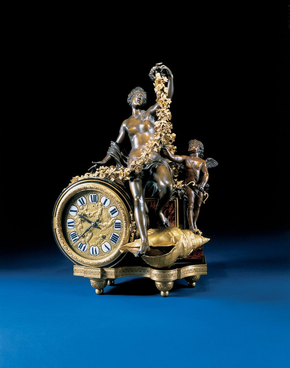 ساعة Louis XIV Mantel ، ج 1715 بواسطة أندريه تشارلز بول