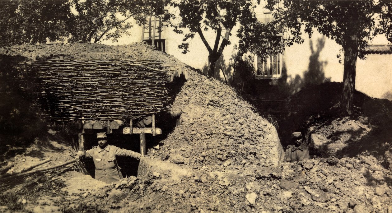 صورة من ألبوم شخصي لملازم مشاة خلال الأشهر الأولى من الحرب العالمية الأولى (1st ، Iere بواسطة مجهول مجهول