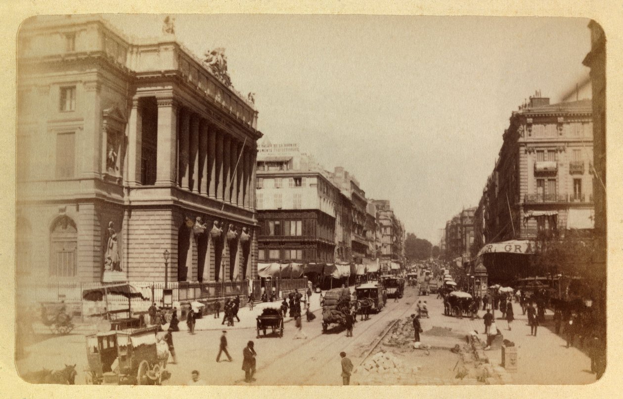 مدينة مرسيليا والمناطق المحيطة بها حوالي 1885-1890: منظور شارع كانيبير وشارع نويليس ، مجموعة خاصة بواسطة مجهول مجهول