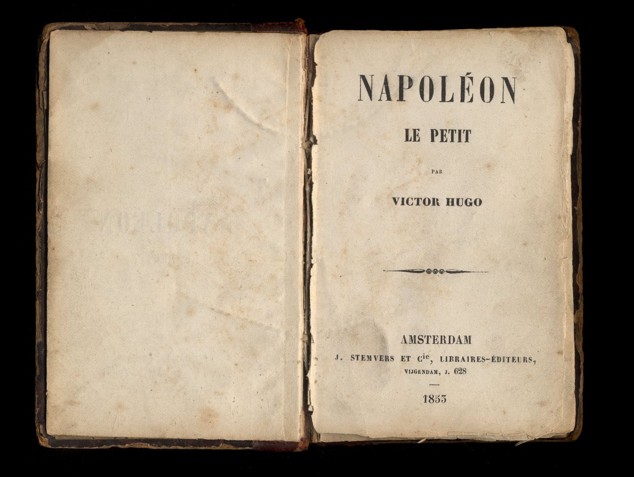 صفحة عنوان "" نابليون الصغير "، كتيب سياسي بقلم فيكتور هوغو عن لويس نابليون بونابرت (نابليون الثالث). 1855. بواسطة مجهول مجهول