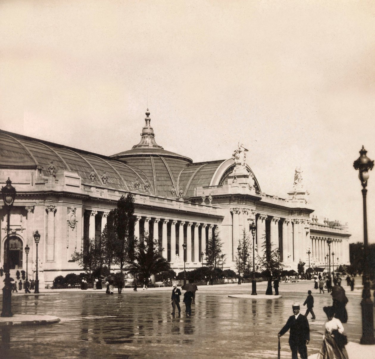 Universal Exposition of 1900 - Exposition Universelle de 1900 in Paris: Le Grand Palais - private collection بواسطة مجهول مجهول