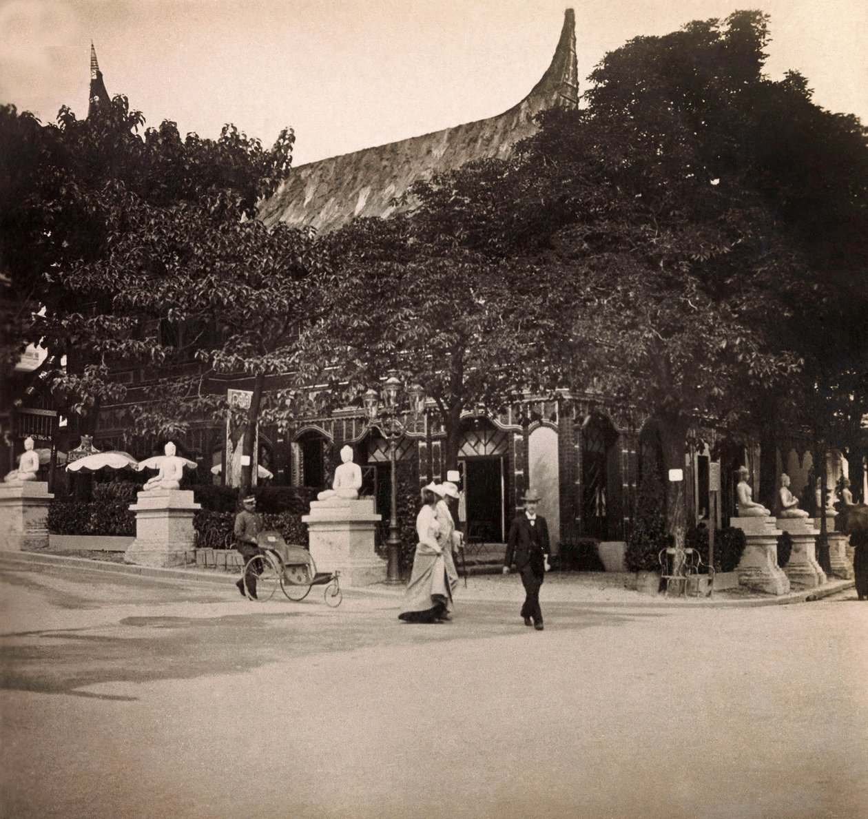 المعرض العالمي لعام 1900 - المعرض العالمي لعام 1900 في باريس: The Neerlandaises Indies - مجموعة خاصة بواسطة مجهول مجهول