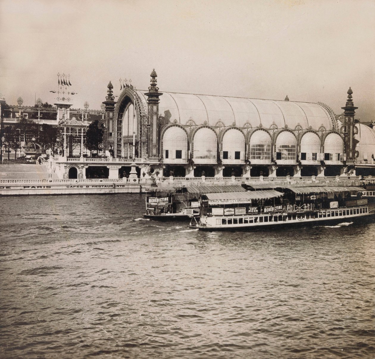المعرض العالمي لعام 1900 - المعرض العالمي لعام 1900 في باريس: البيوت الزجاجية - مجموعة خاصة بواسطة مجهول مجهول