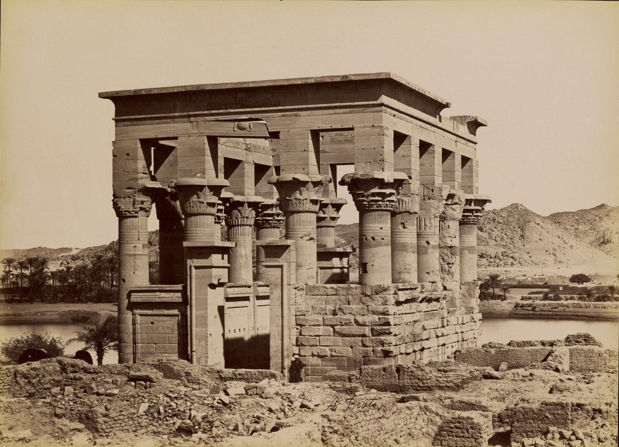  بواسطة أنطونيو بيتو