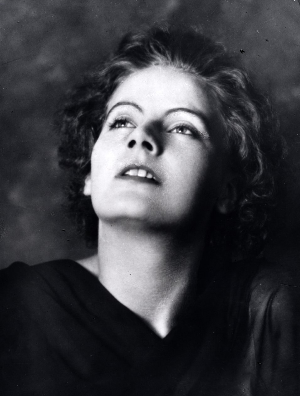 غريتا جاربو ، 1925 (صور من وزن الجسم) بواسطة أرنولد جينث