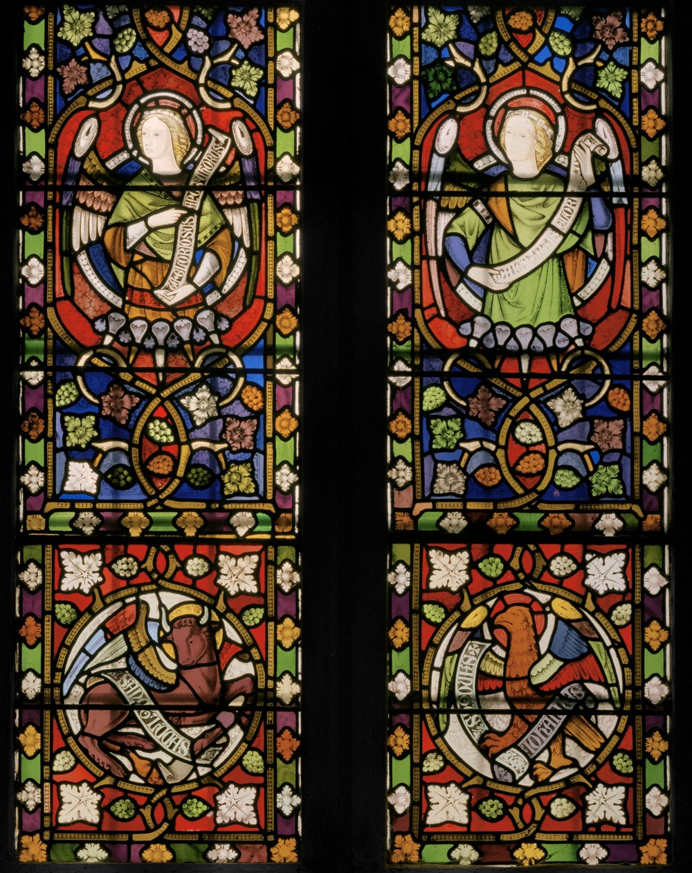 المسيح محاط بالملائكة ، التفاصيل ، 1850 (زجاج ملون) بواسطة Augustus Welby Northmore Pugin