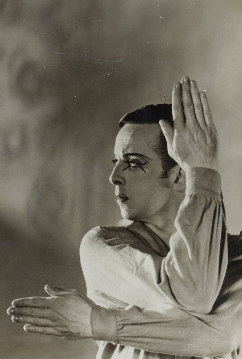 بطاقة بريدية لروبرت Helpmann (1909-86) في The Wanderer 1941 بواسطة مصور استرالي