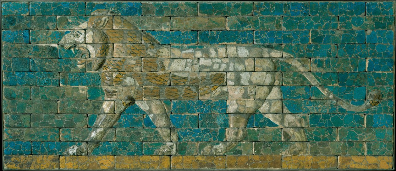لوح مع أسد متحرك ، c.600-575 قبل الميلاد (سيراميك مصقول) بواسطة البابلية