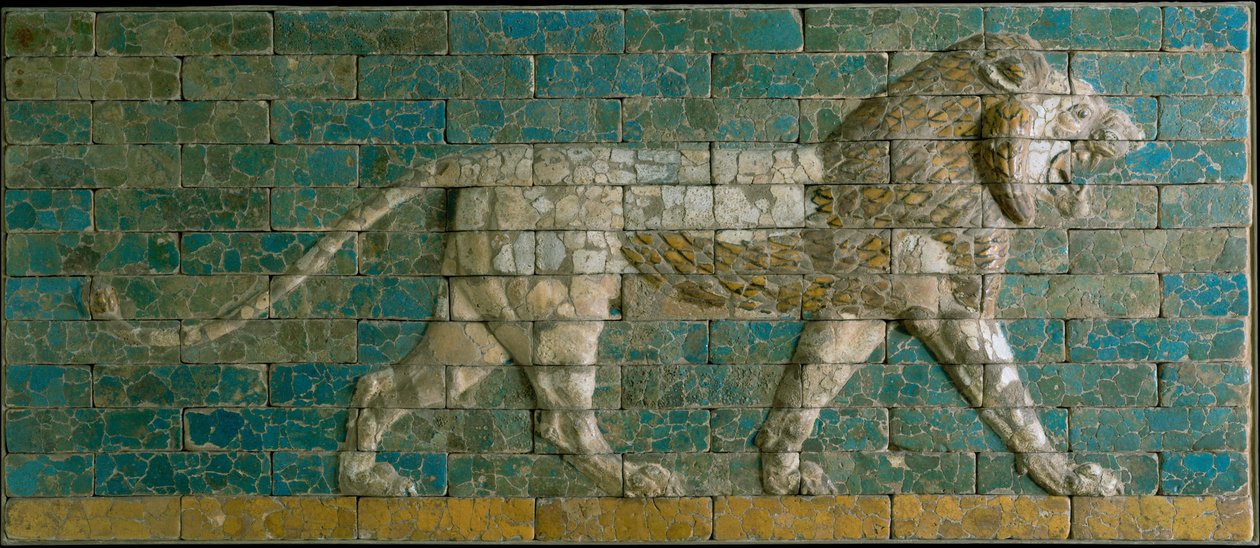 لوح مع أسد متحرك ، c.600-575 قبل الميلاد (سيراميك مصقول) بواسطة البابلية