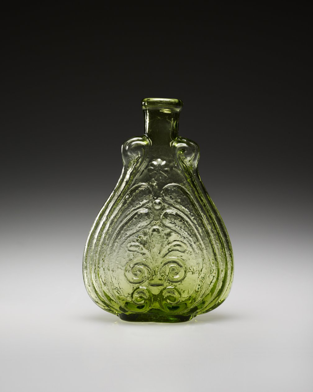 قارورة ، ج. 1827-1832 (زجاج خالي من الرصاص) بواسطة باكويل وبيج
