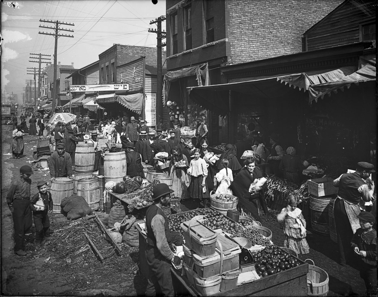 ماكسويل ستريت ماركت ، شيكاغو ، إلينوي ، الولايات المتحدة الأمريكية ، حوالي 1905 (صورة بالأبيض والأسود) بواسطة بارنز وكروسبي