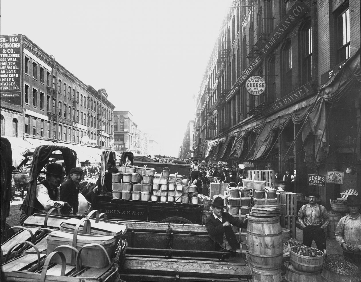 سوق ساوث ووتر ستريت ، شيكاغو ، إلينوي ، الولايات المتحدة الأمريكية ، حوالي 1905 (صورة بالأبيض والأسود) بواسطة بارنز وكروسبي